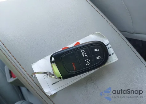 2019 Jeep Cherokee Limited 4X4 z USA, uszkodzony, nr VIN 1C4PJMDN8KD150717